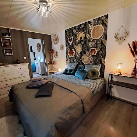 Aux Champs Des Cloches Apartman Houffalize Kültér fotó