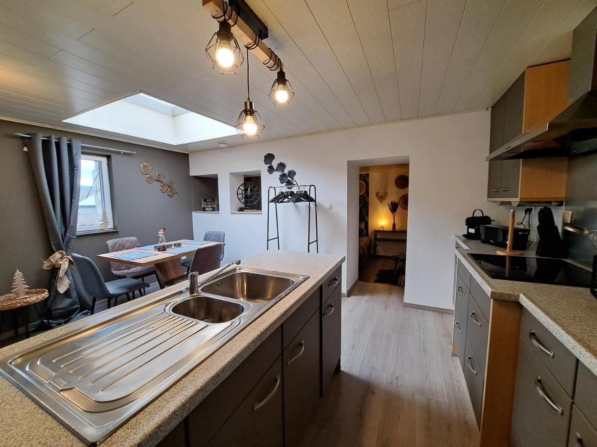 Aux Champs Des Cloches Apartman Houffalize Kültér fotó